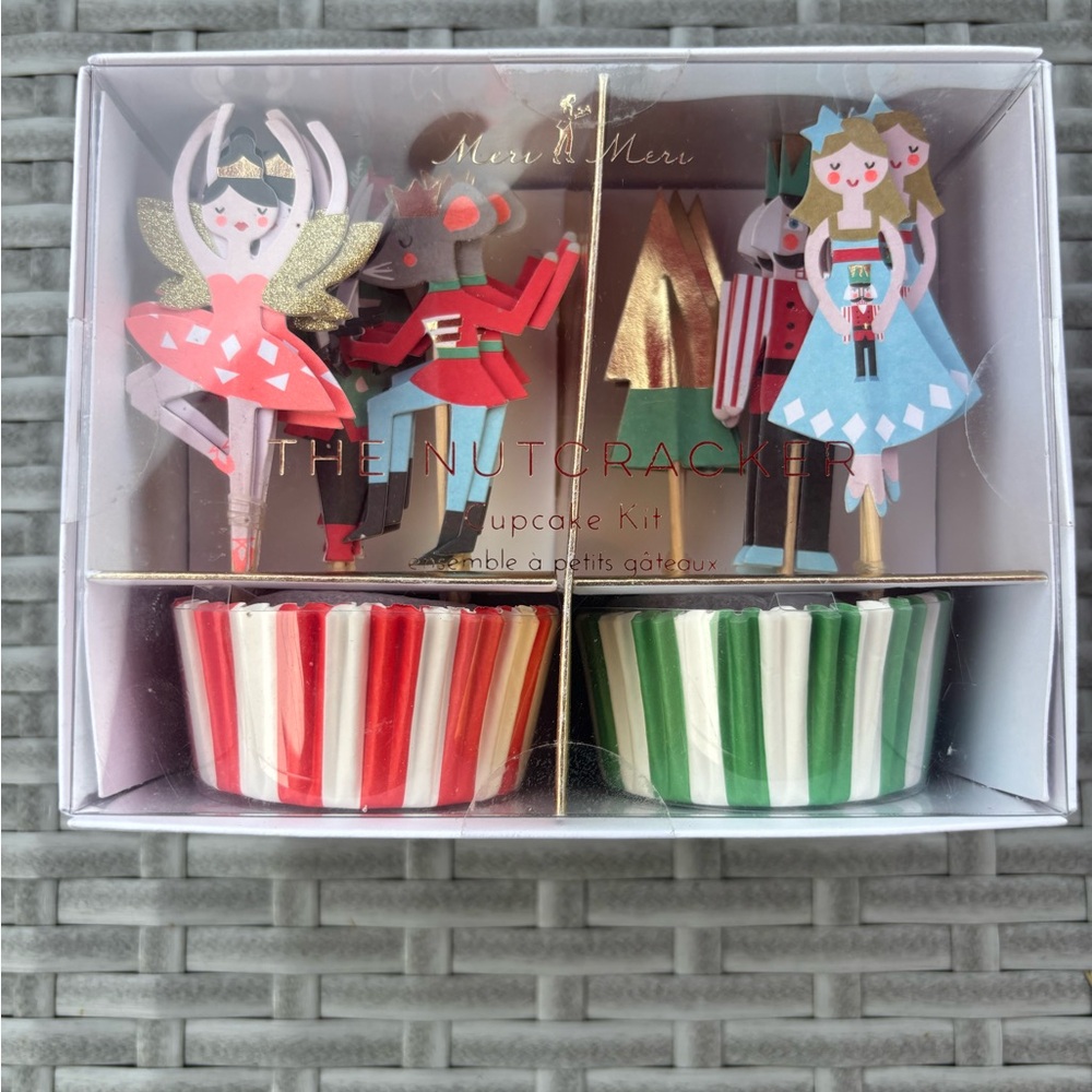 Meri Meri The Nutcraker Cupcake Kit